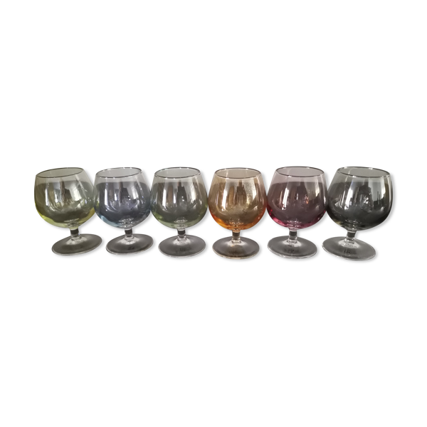 ART 6 anciens verres à liqueur colorés vintage multicolore 5x0x10