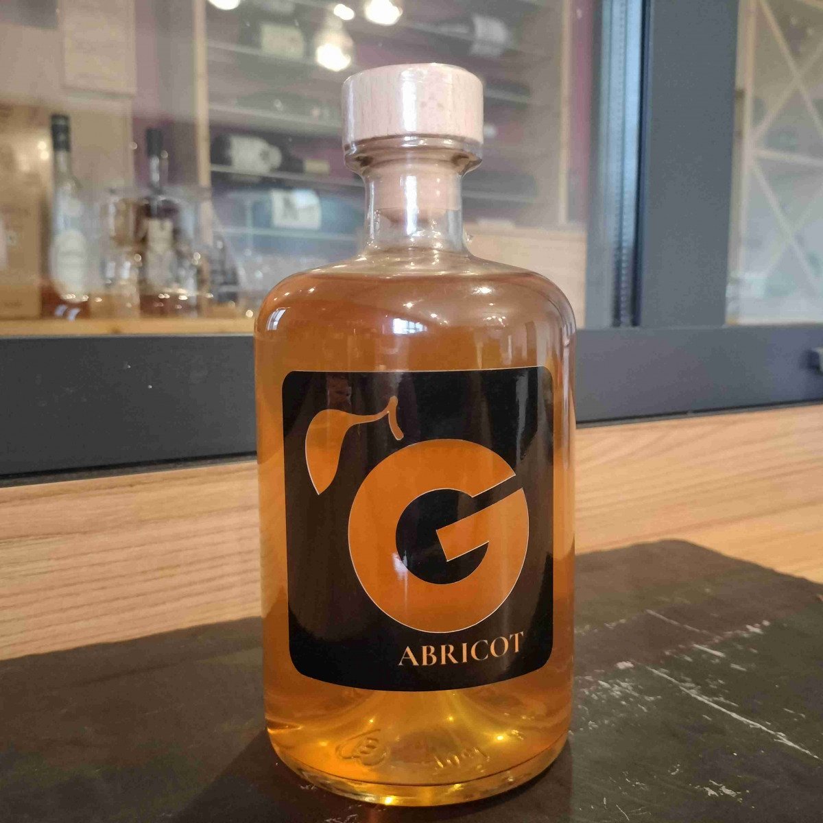 Rhum Abricot – En direct de Gobert, l’abricot de 4 générations (Drôme)